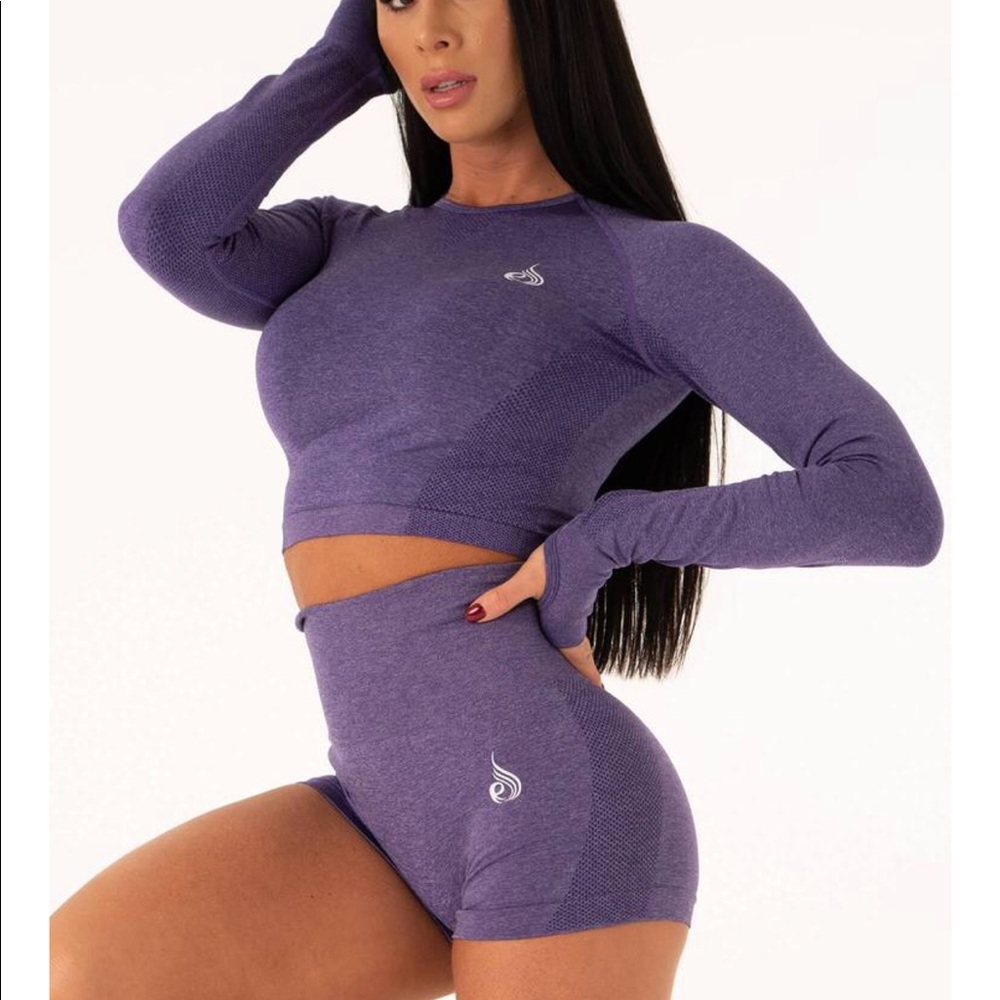NWT RYDERWEAR SEAMLESS CROP (sold out online)